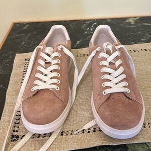 Tory Burch Howell Court Embroidered Suede Sneakers 

new without box